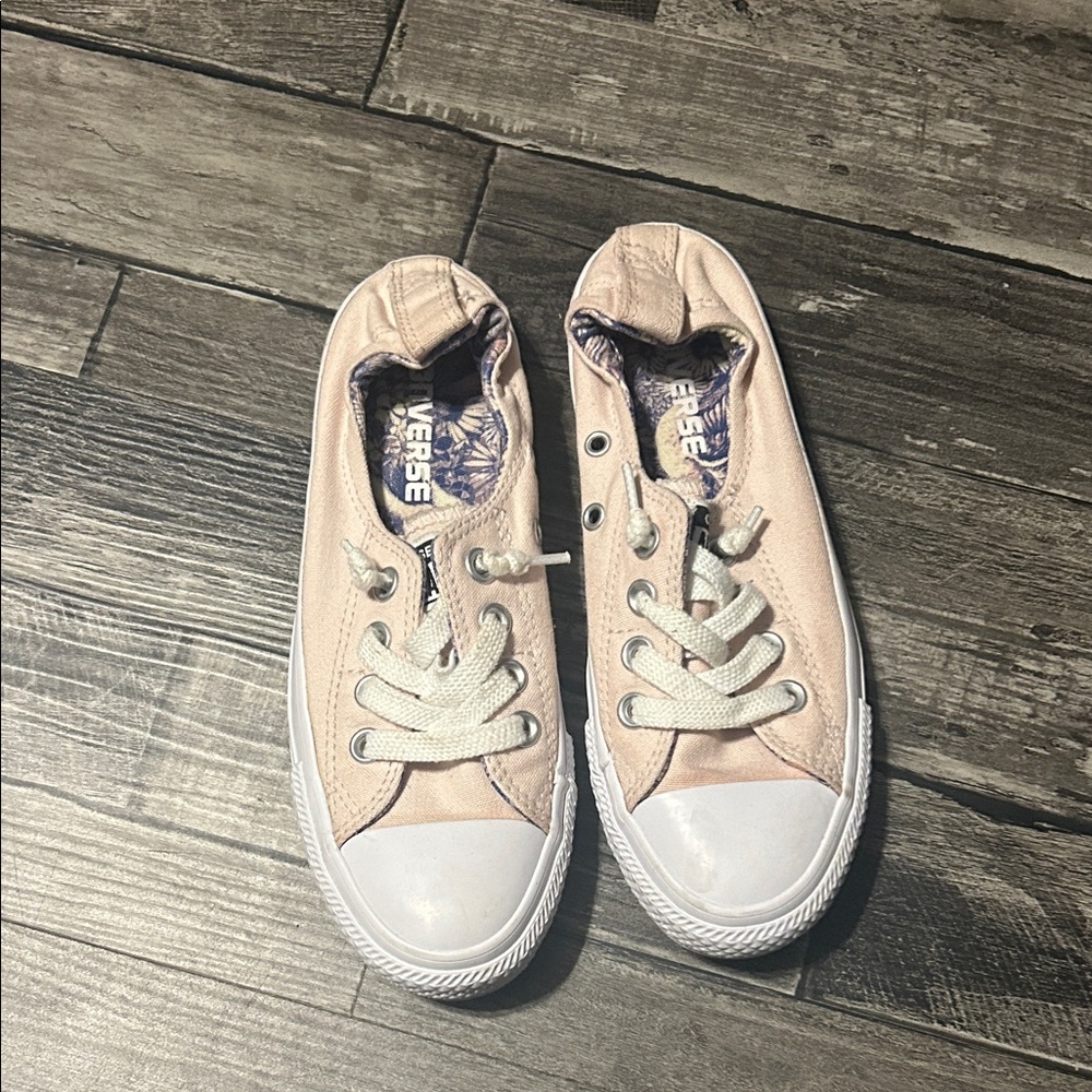 Converse Kids Light Pink Sneakers